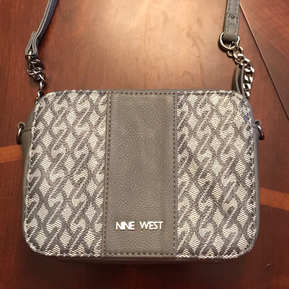 Nine West gray and silver crossbody